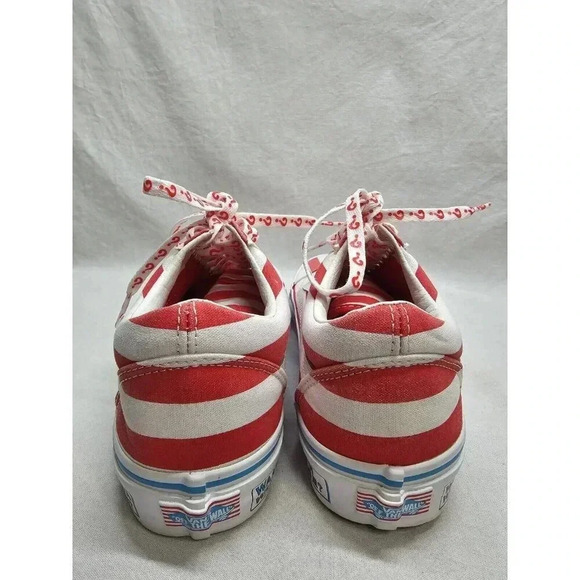 VANS Old Skool International Stripes Where's Waldo Skate Shoes Mens 6.5/Womens 8 - Picture 6 of 13